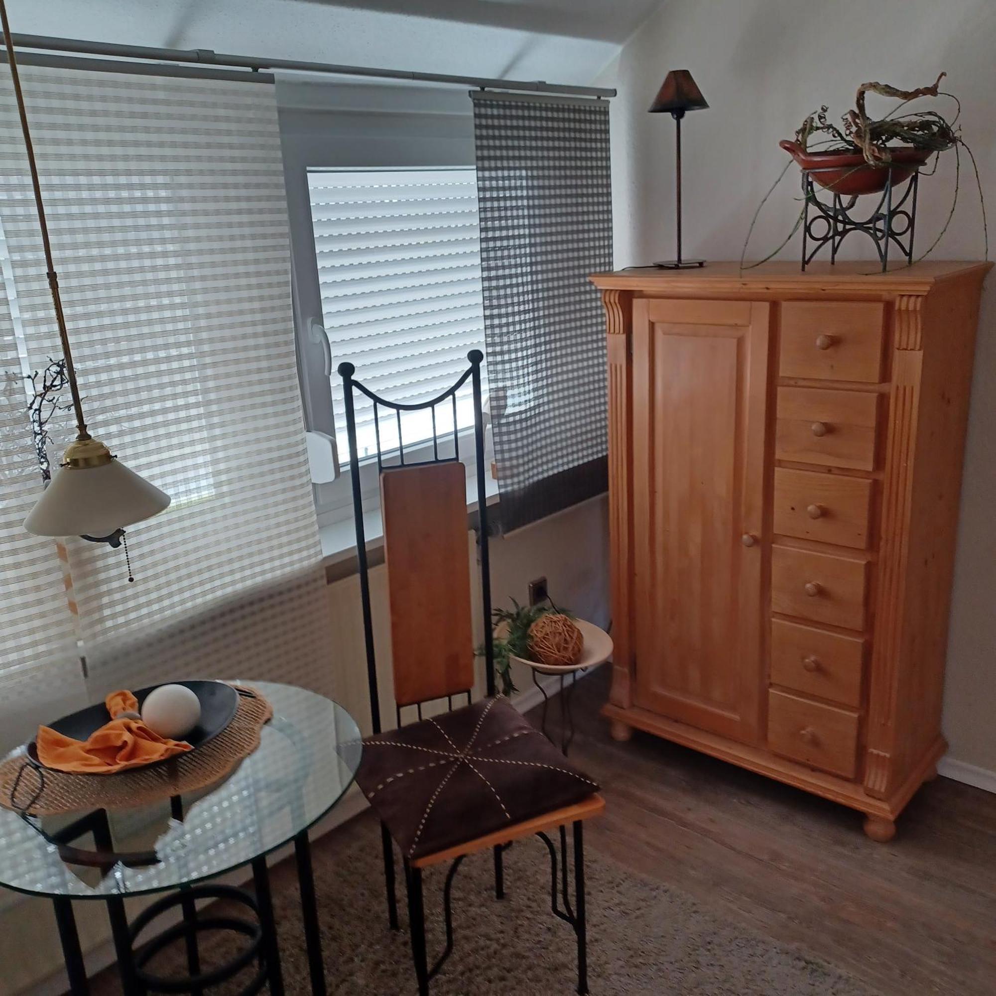 Ferienwohnung Emma Леер Экстерьер фото